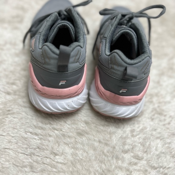 Runners - Picture 5 of 5